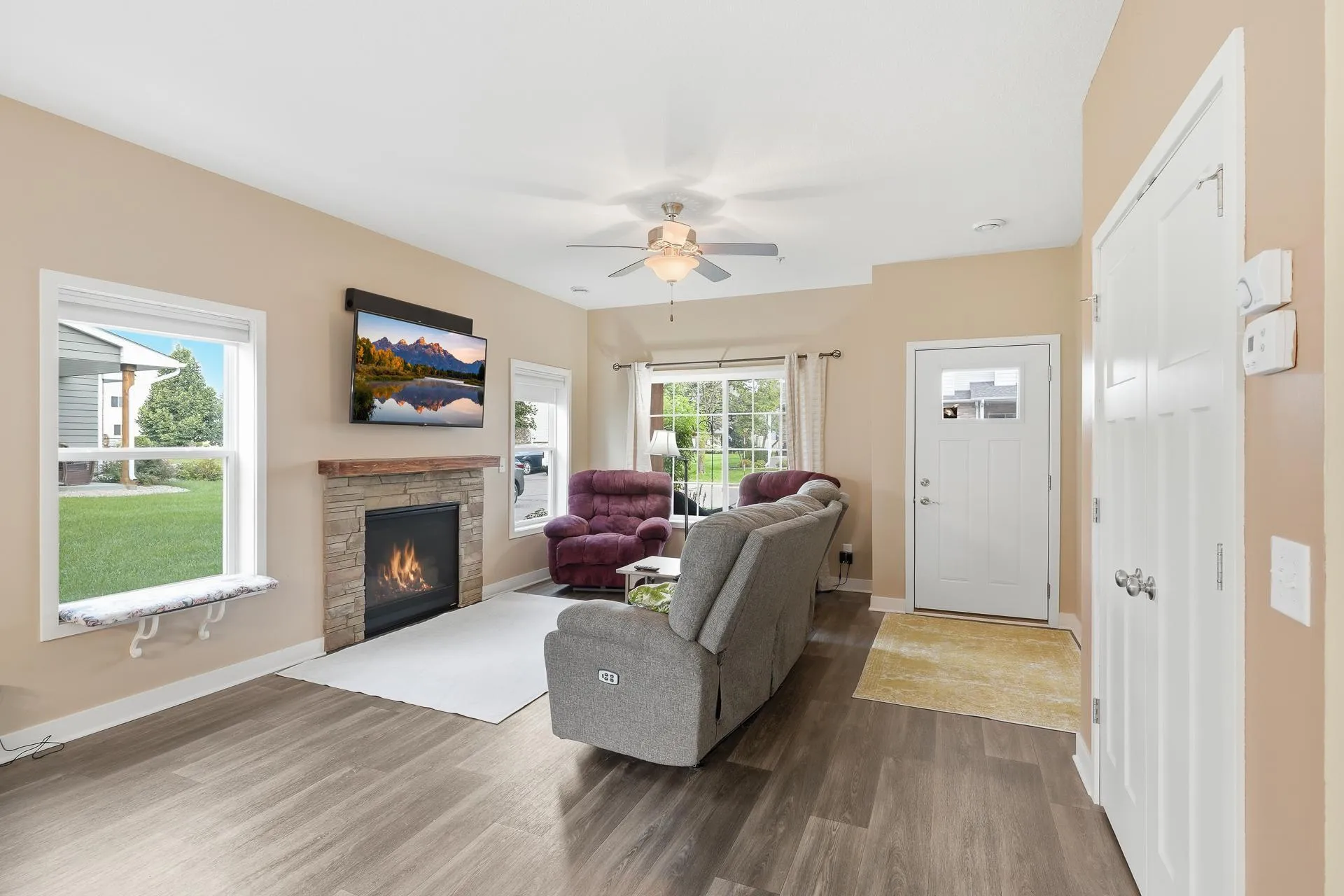 Photo 8 of 20602 Keystone Avenue