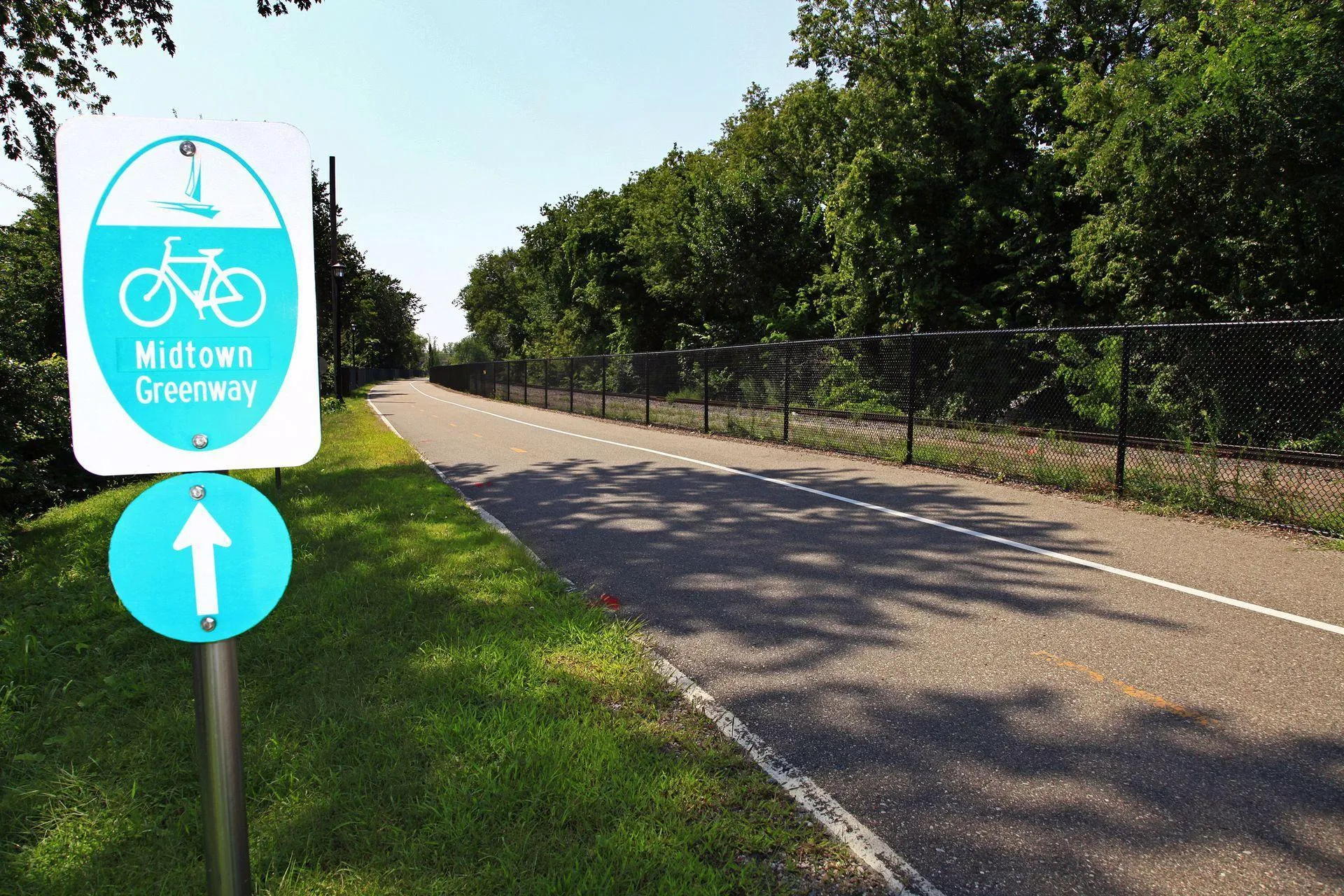 Photo 36 of 2925 Harriet Avenue