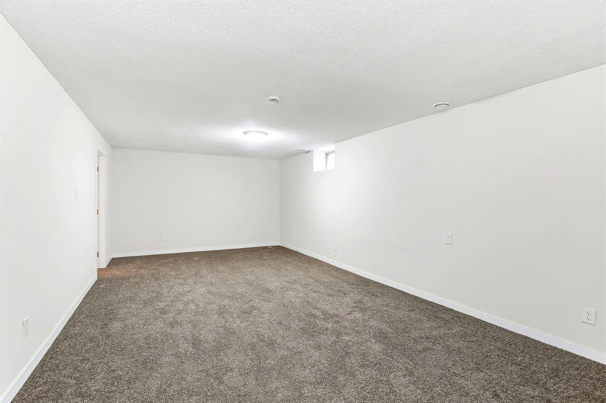 Photo 23 of 936 Jefferson Avenue