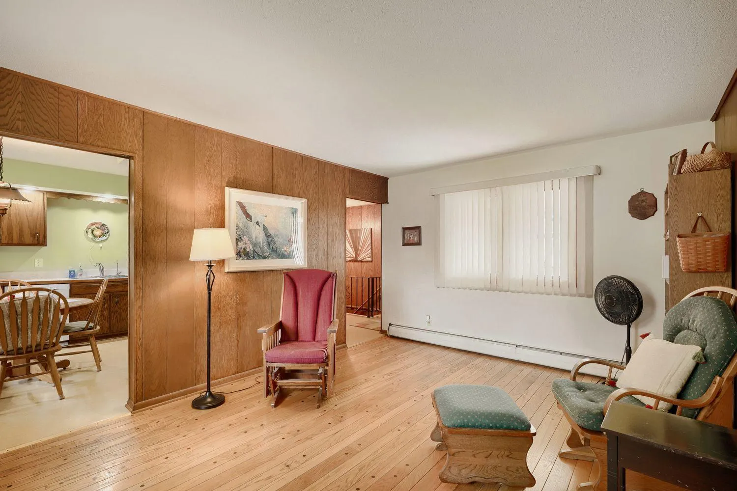 Photo 7 of 2100 Tamarack Lane