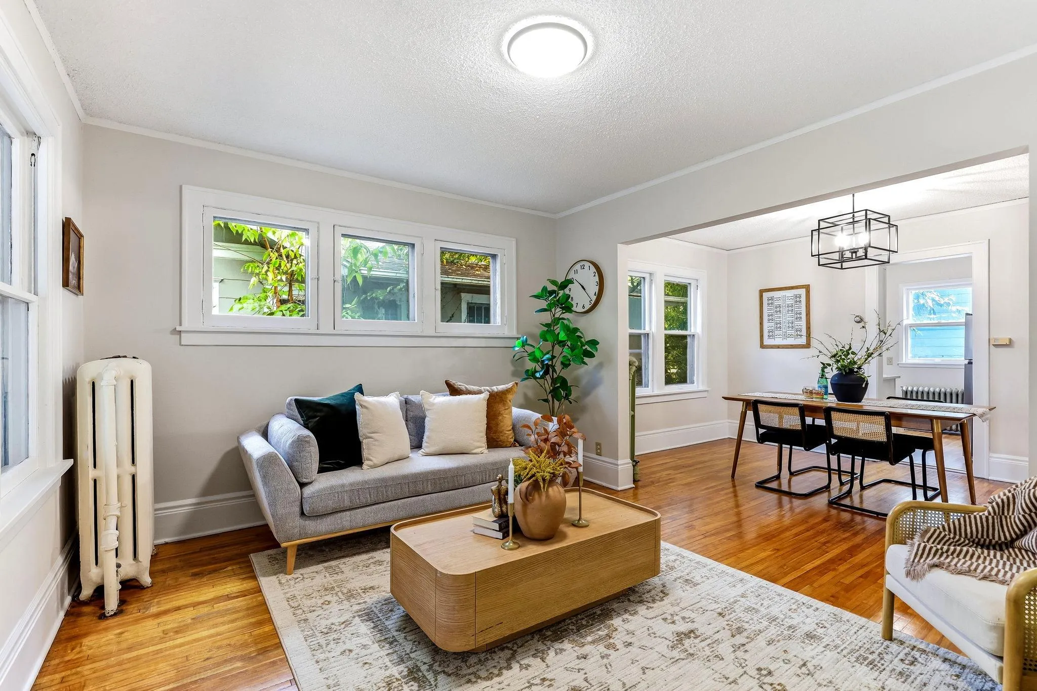 Photo 3 of 706 Fuller Avenue