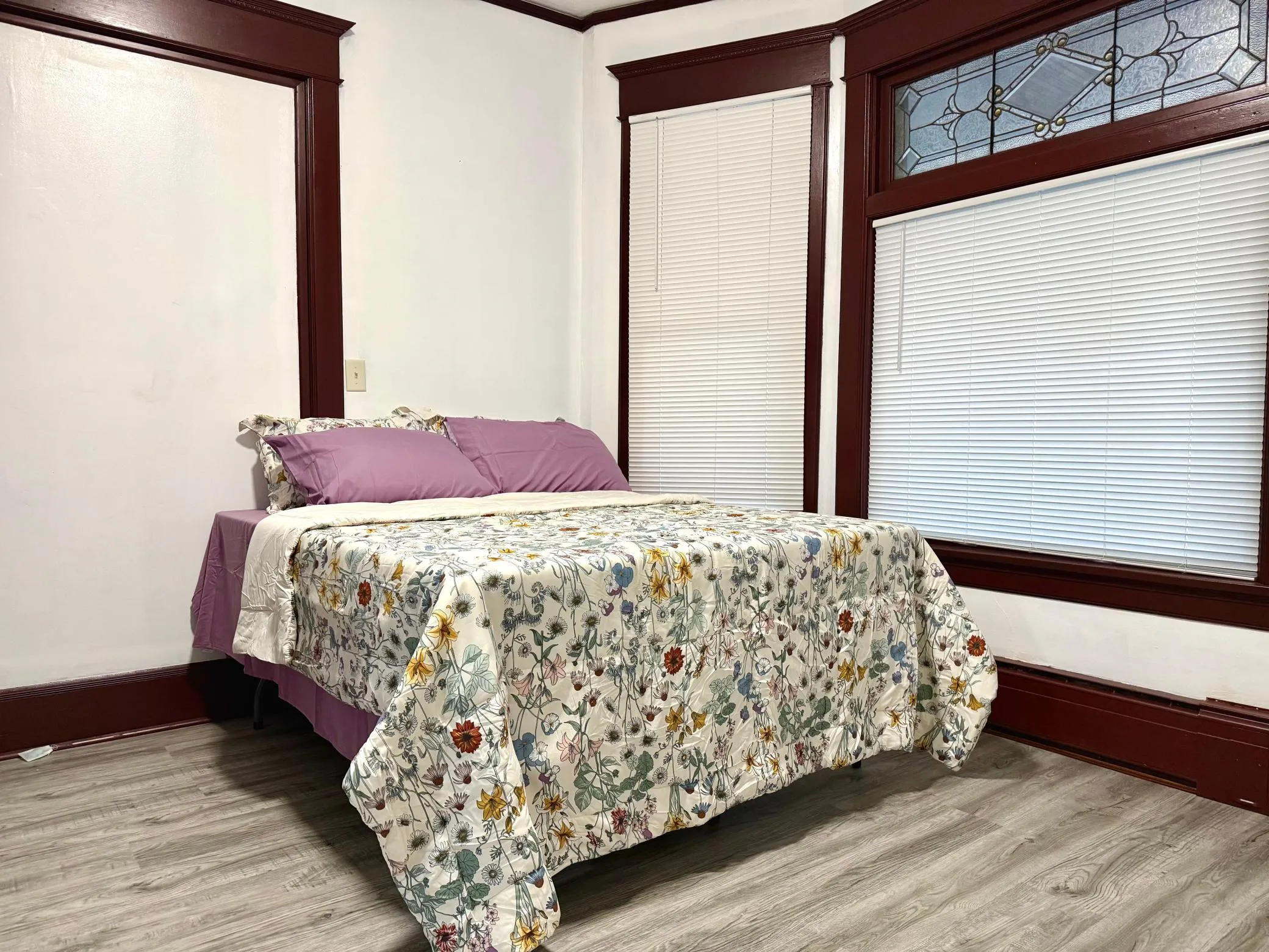 Photo 5 of 1071 Edgerton Street