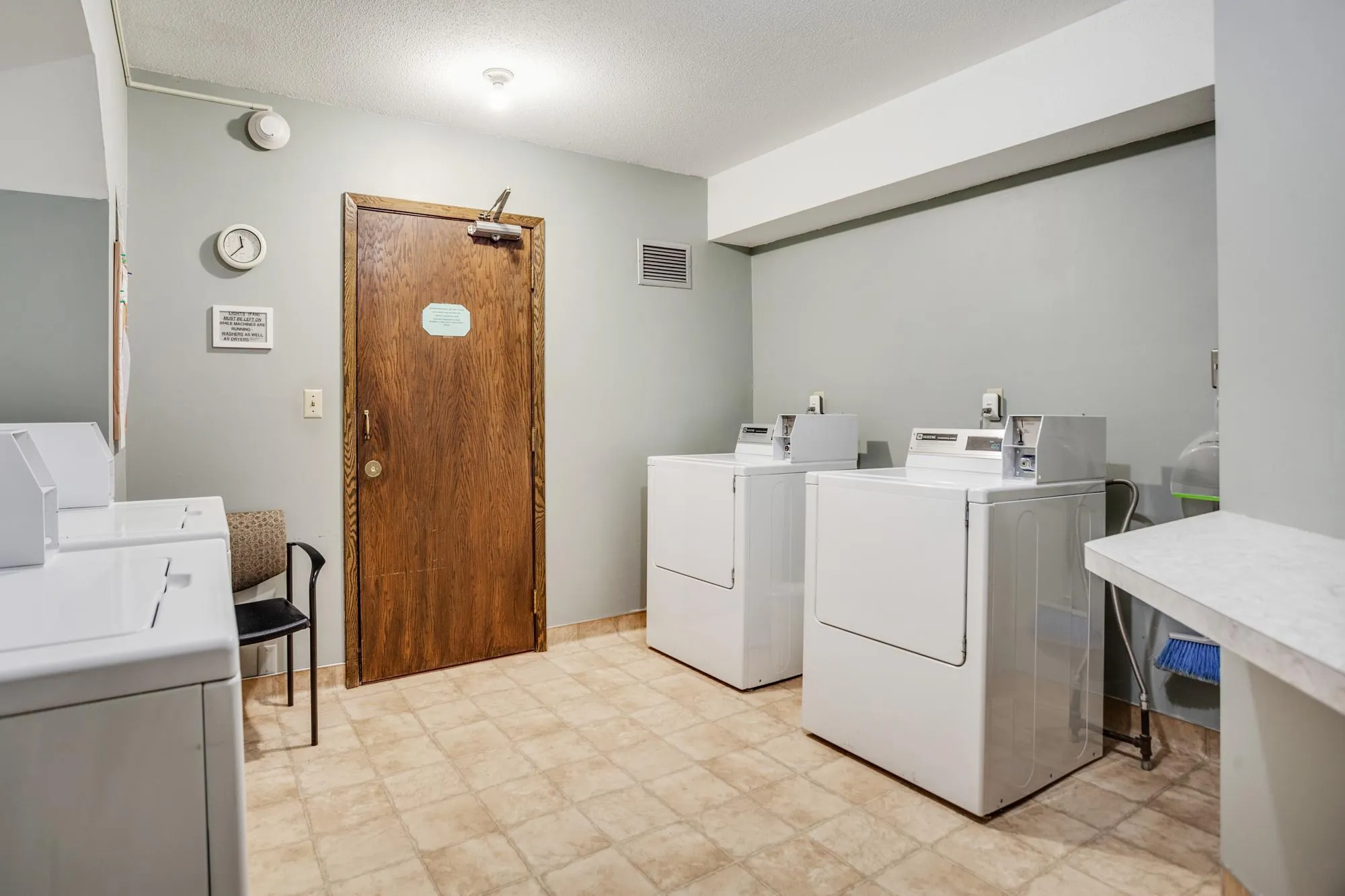 Photo 45 of 4350 Brookside Court Unit 302
