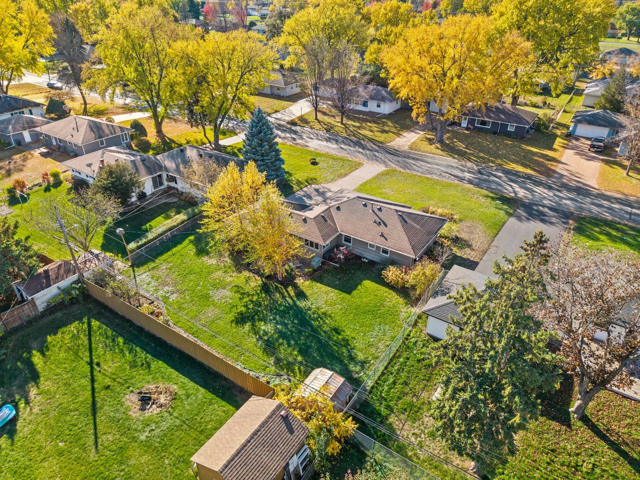 Photo 15 of 8825 Chicago S Avenue