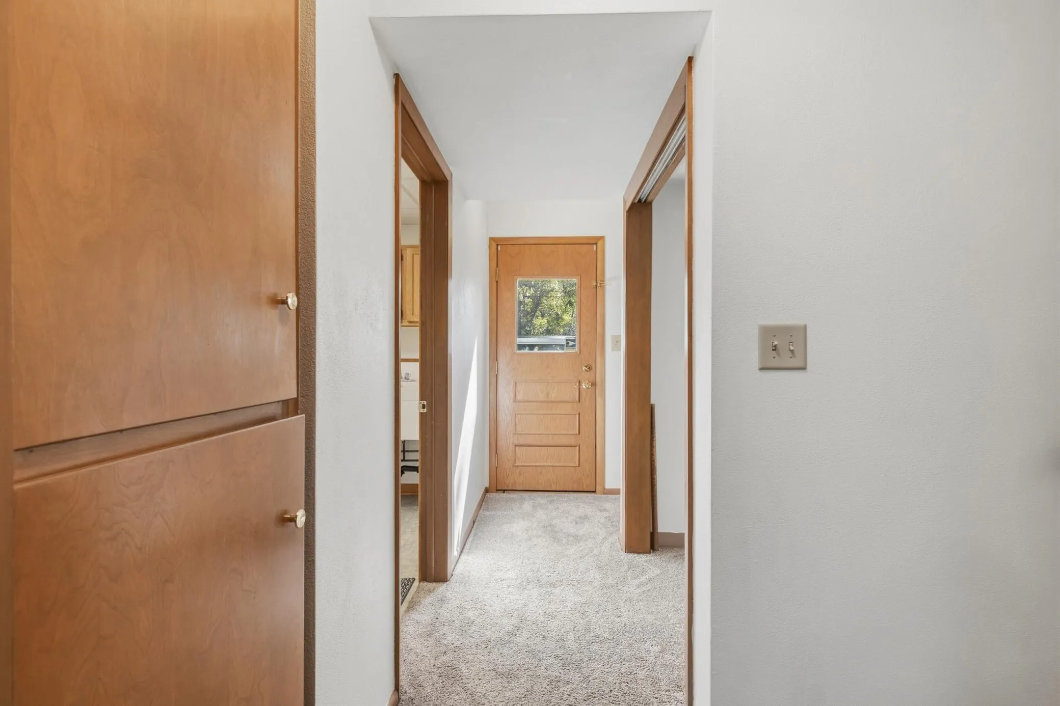 Photo 12 of 1300 Lakeview Avenue