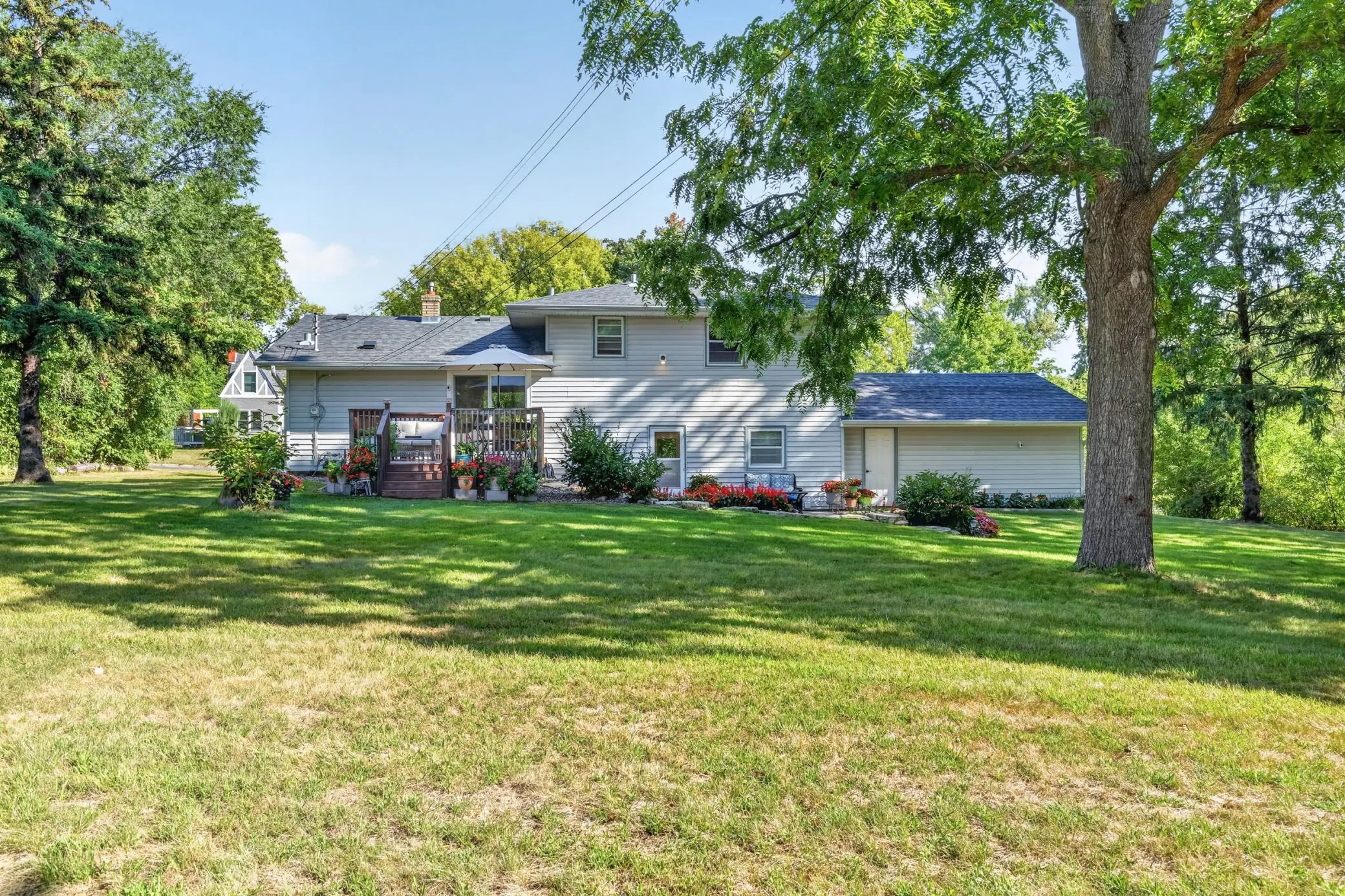 Photo 17 of 1300 Lakeview Avenue