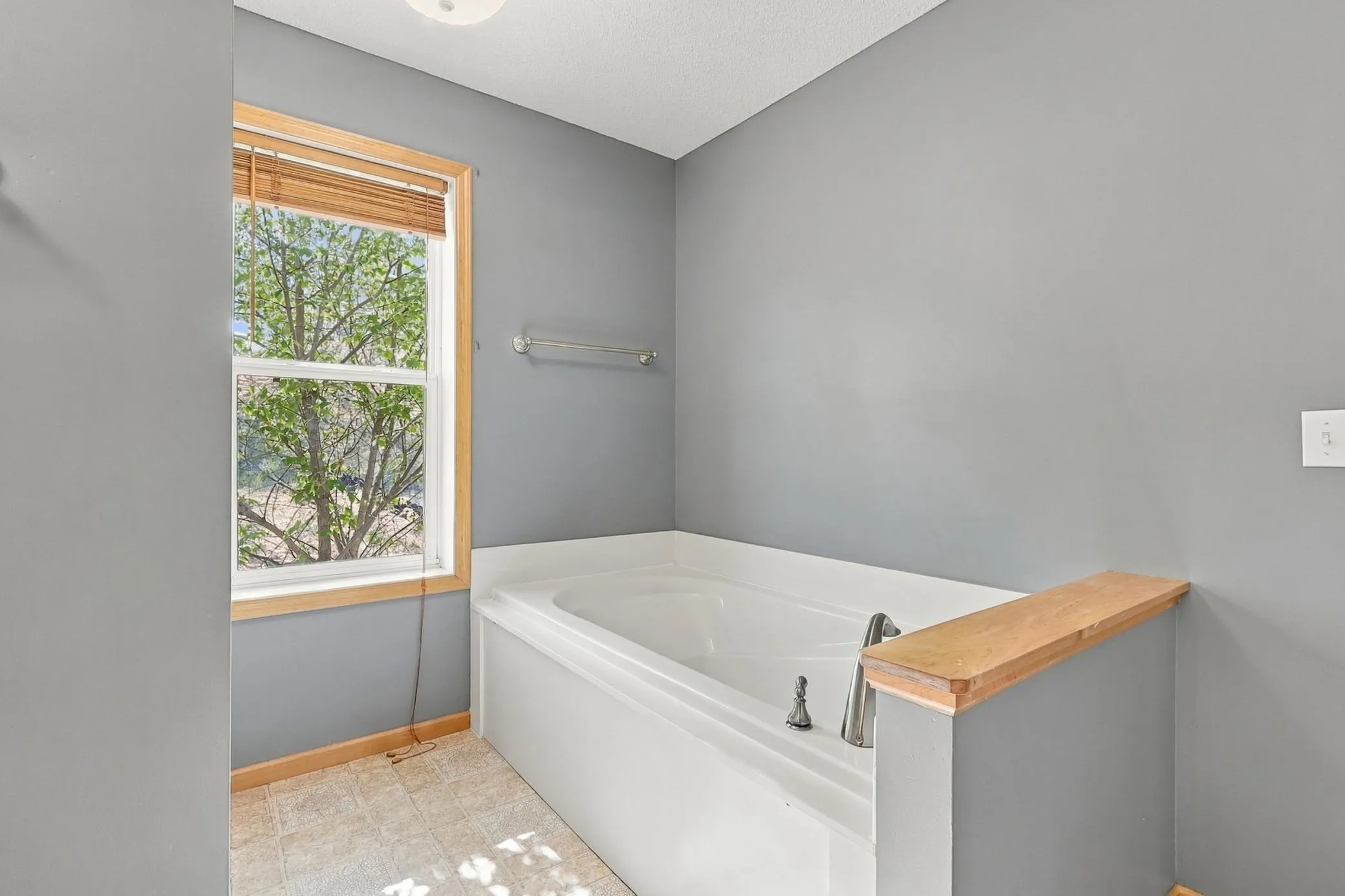 Photo 17 of 1560 Oakbrooke Terrace