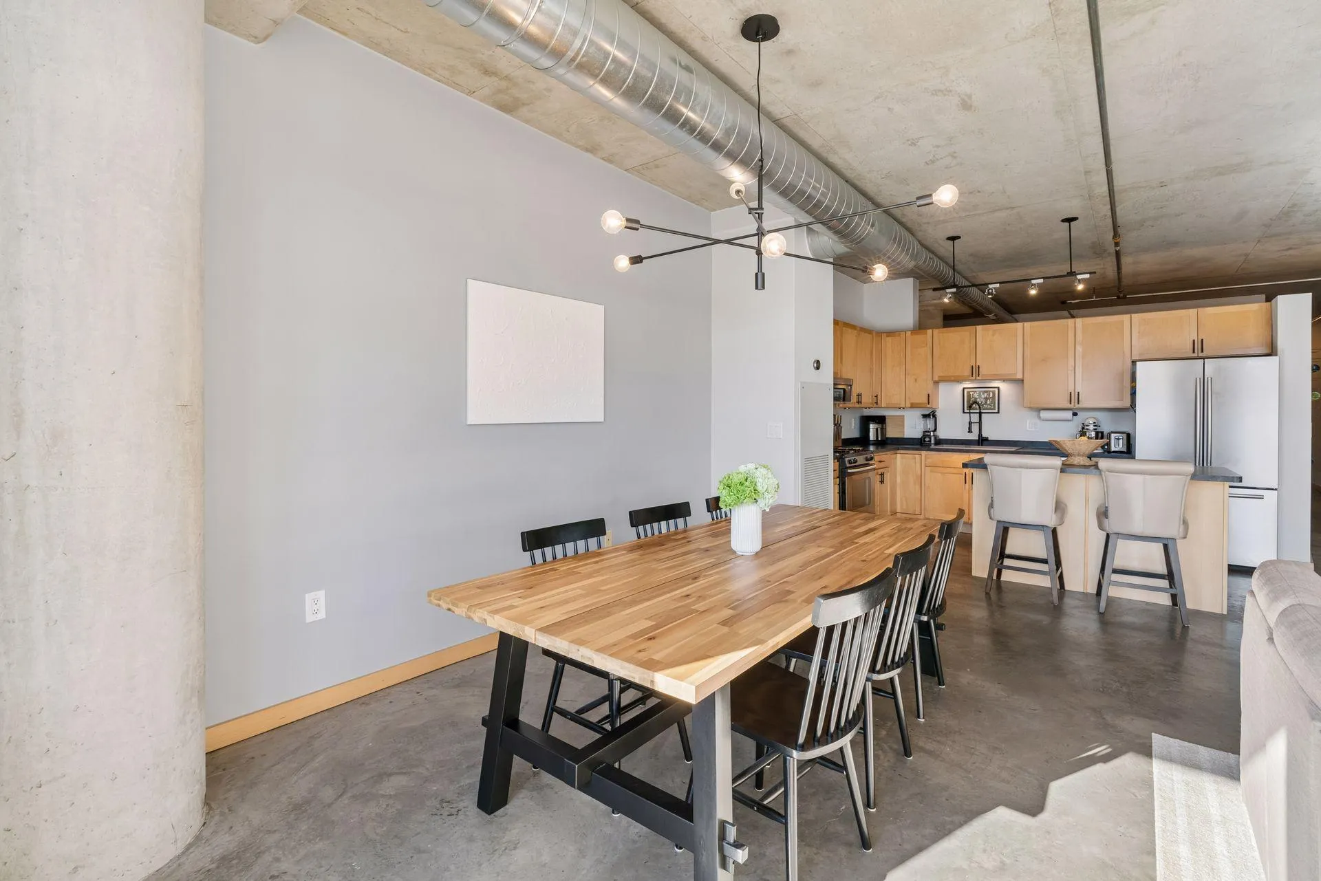 Photo 10 of 720 N 4th Street Unit 508