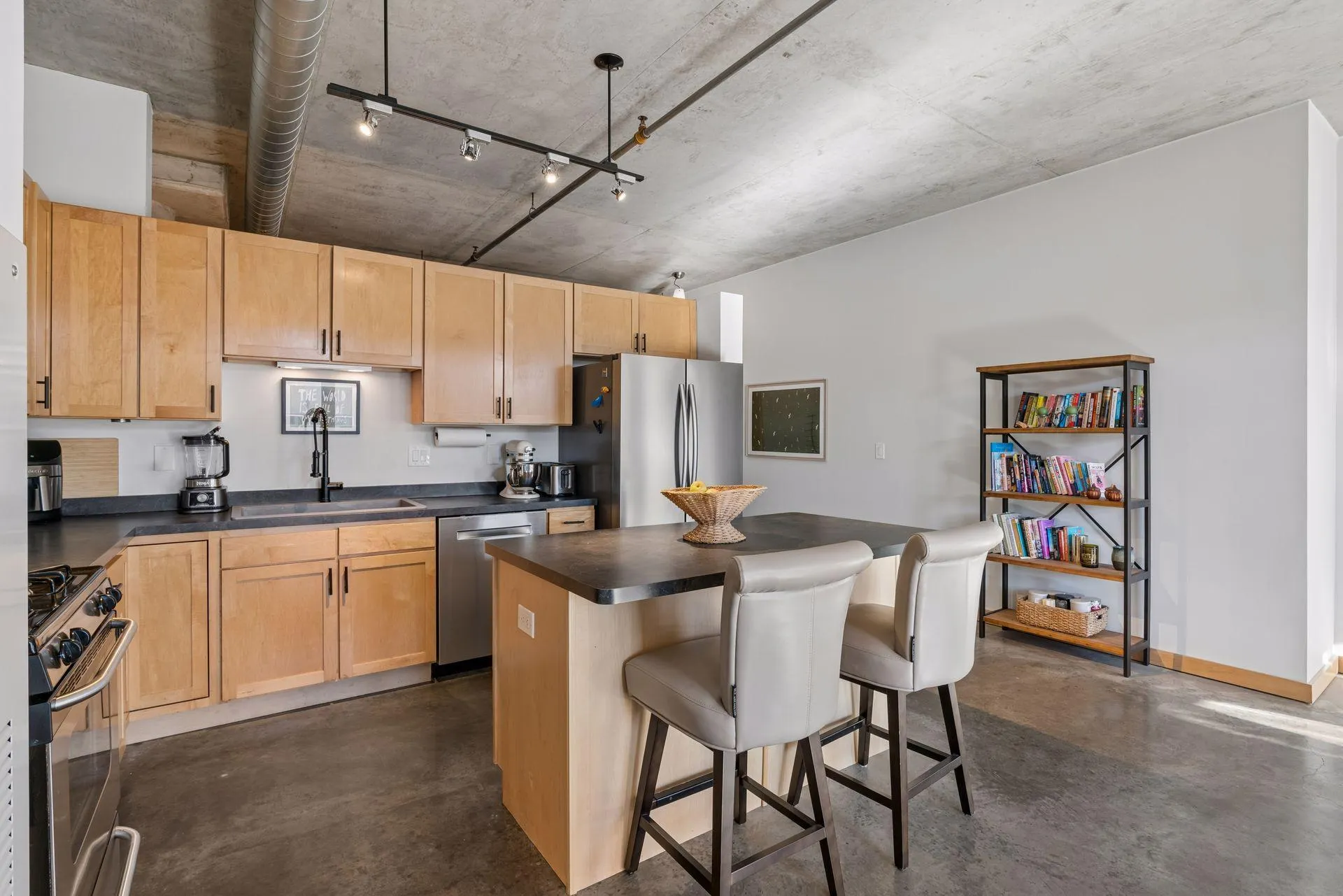 Photo 5 of 720 N 4th Street Unit 508