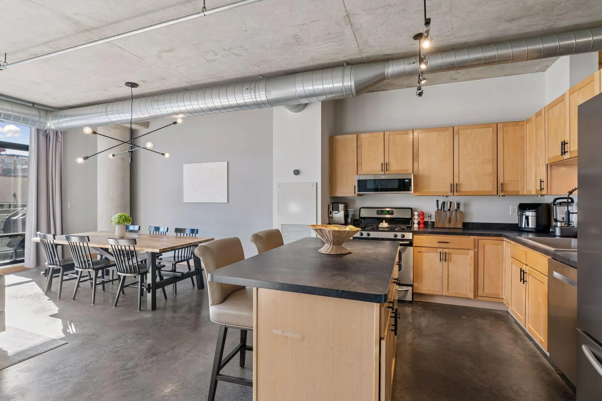 Photo 4 of 720 N 4th Street Unit 508