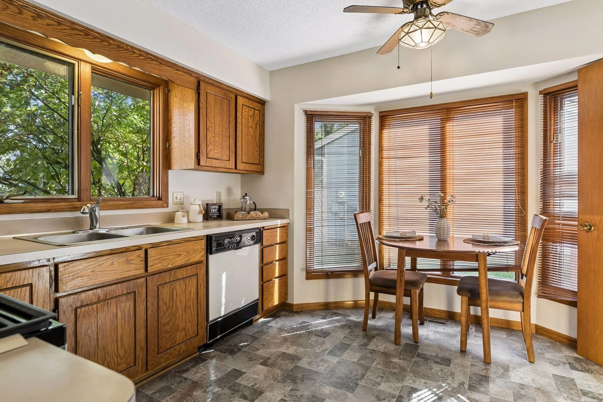 Photo 8 of 1432 Willow Creek Lane