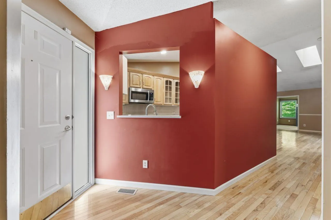 Photo 5 of 901 Oakwood Heights Circle Unit 7