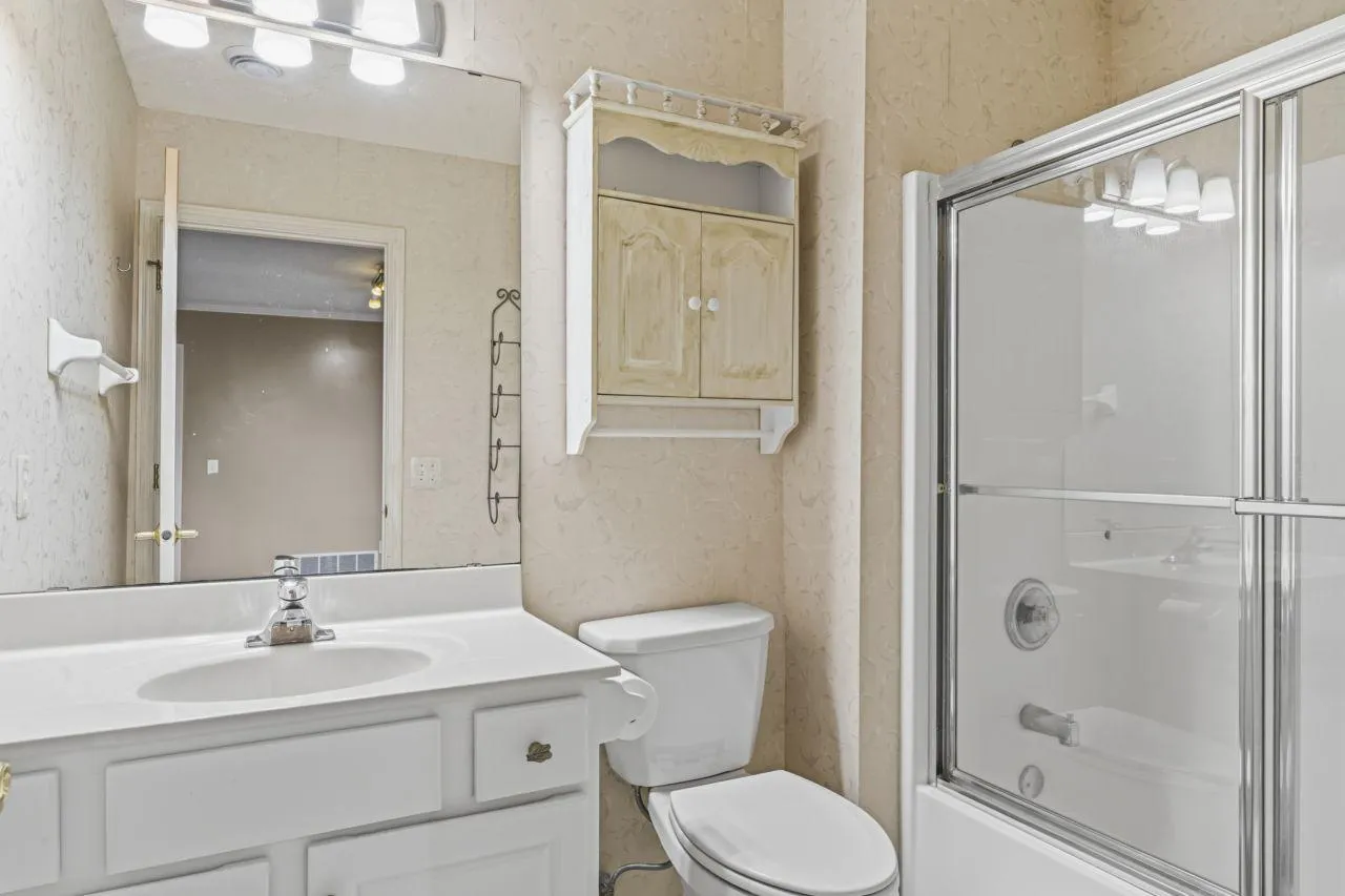 Photo 21 of 901 Oakwood Heights Circle Unit 7