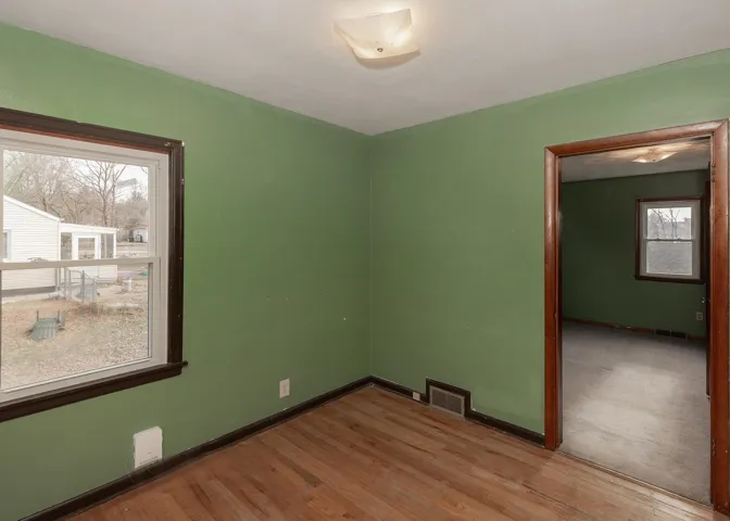 780