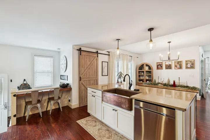 780