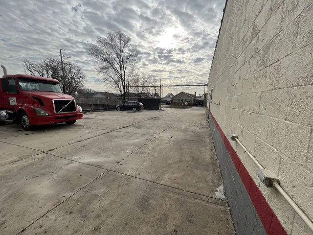 780