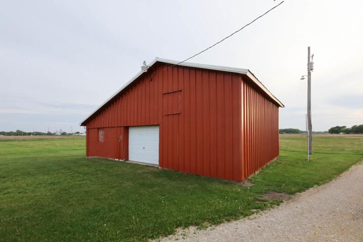 780