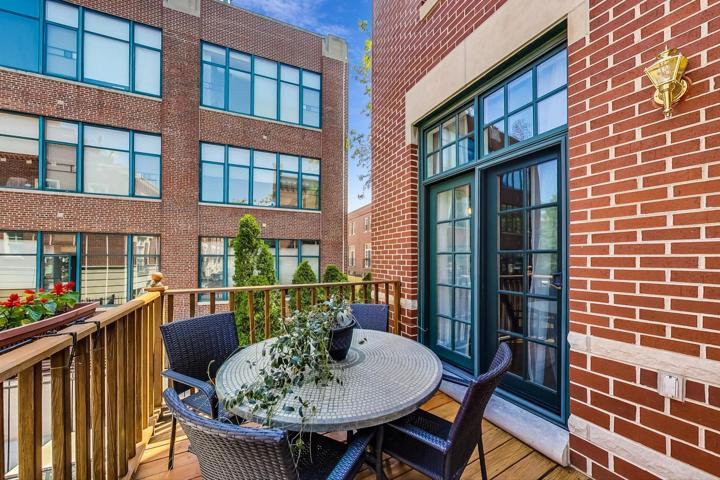 780