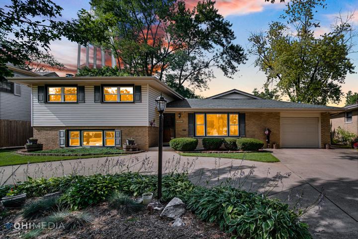 780