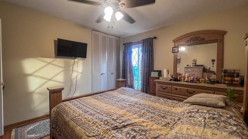 780