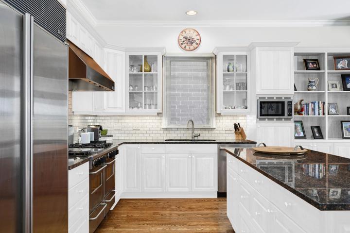 780