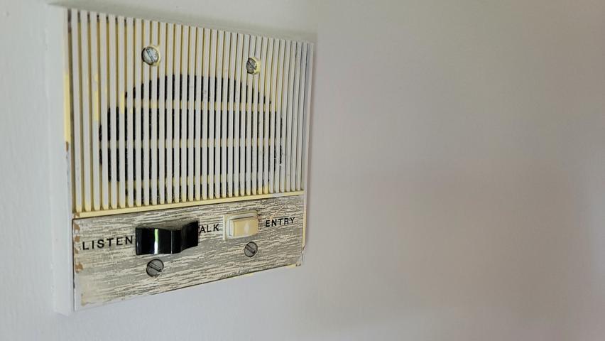 780