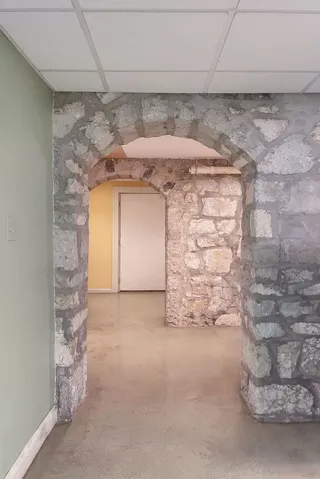 780