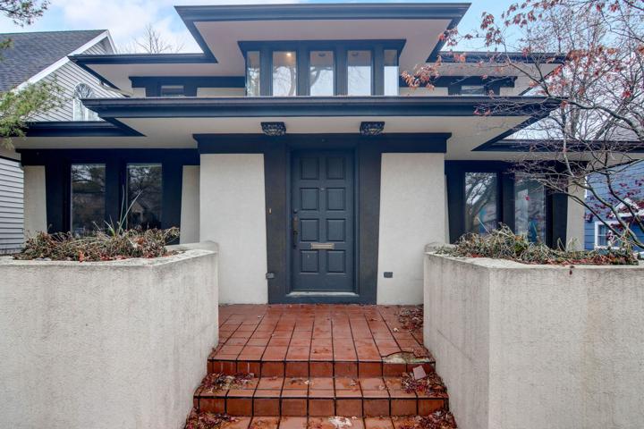 780