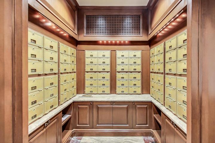 780