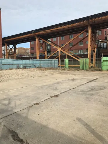 780