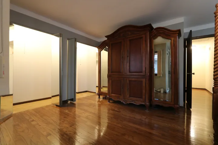 780