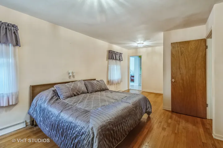 780