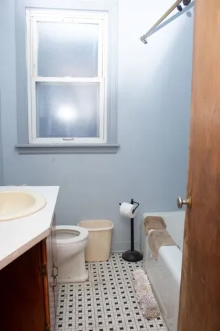 780