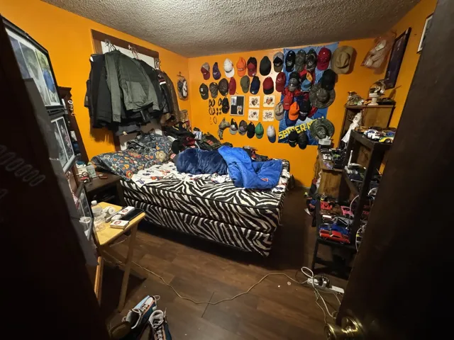 780