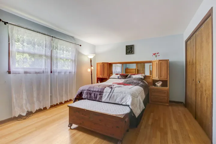780