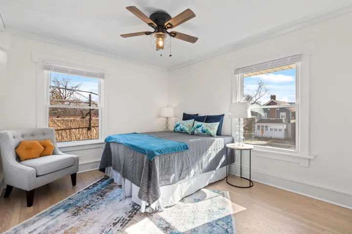 780
