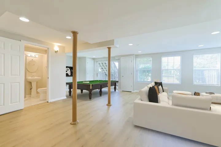 780