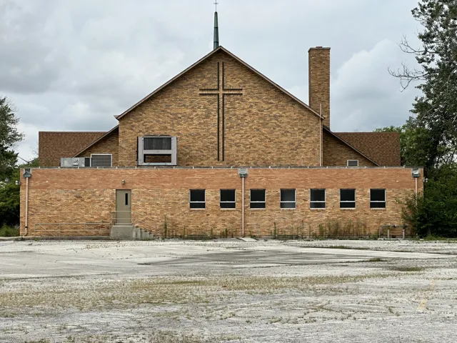 780