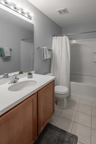 780