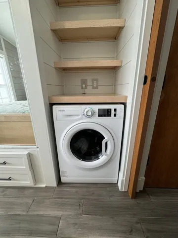 780