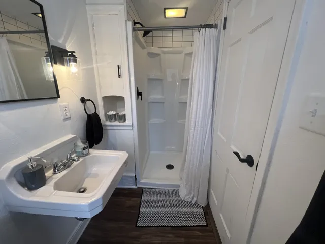 780