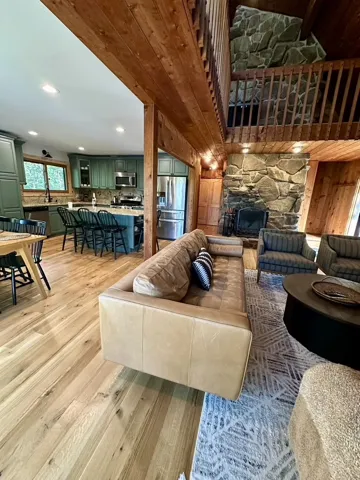 780