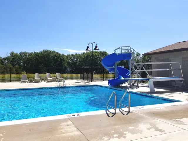 780