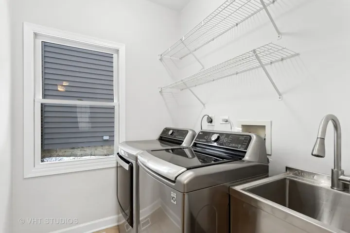 780