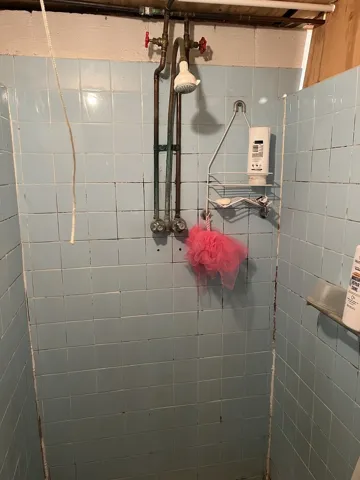 780