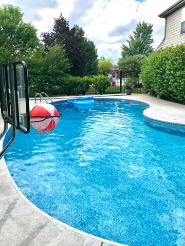 780