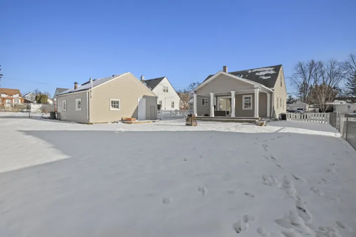 780