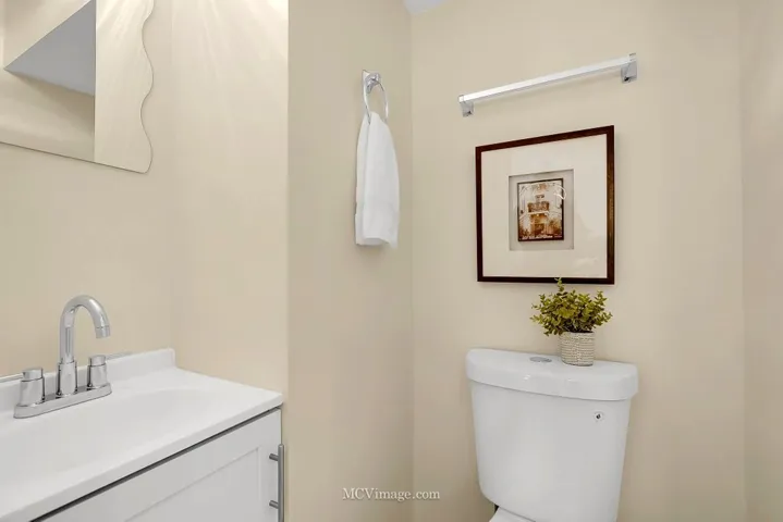 780