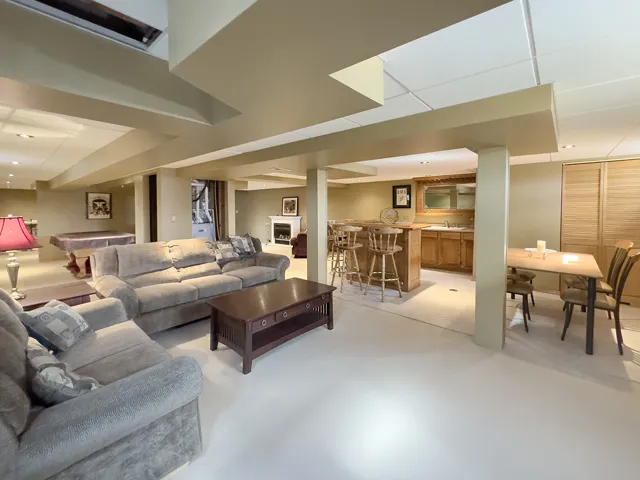 780