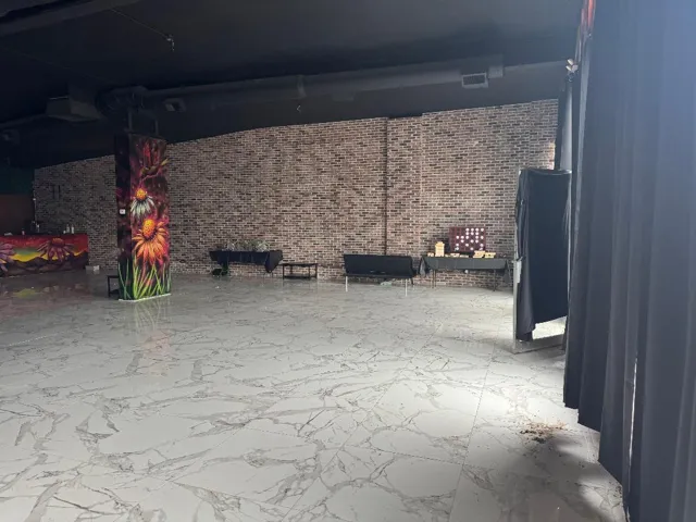 780
